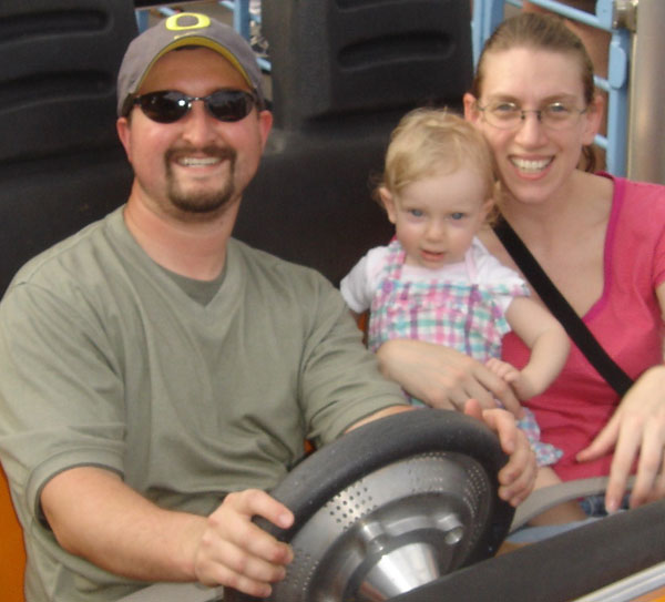 Family Potrait of Richie, Lisa, and Caitlyn Rose